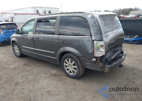 2016 Chrysler Town & Country Touring from USA, damaged, VIN 2C4RC1BG5GR245553